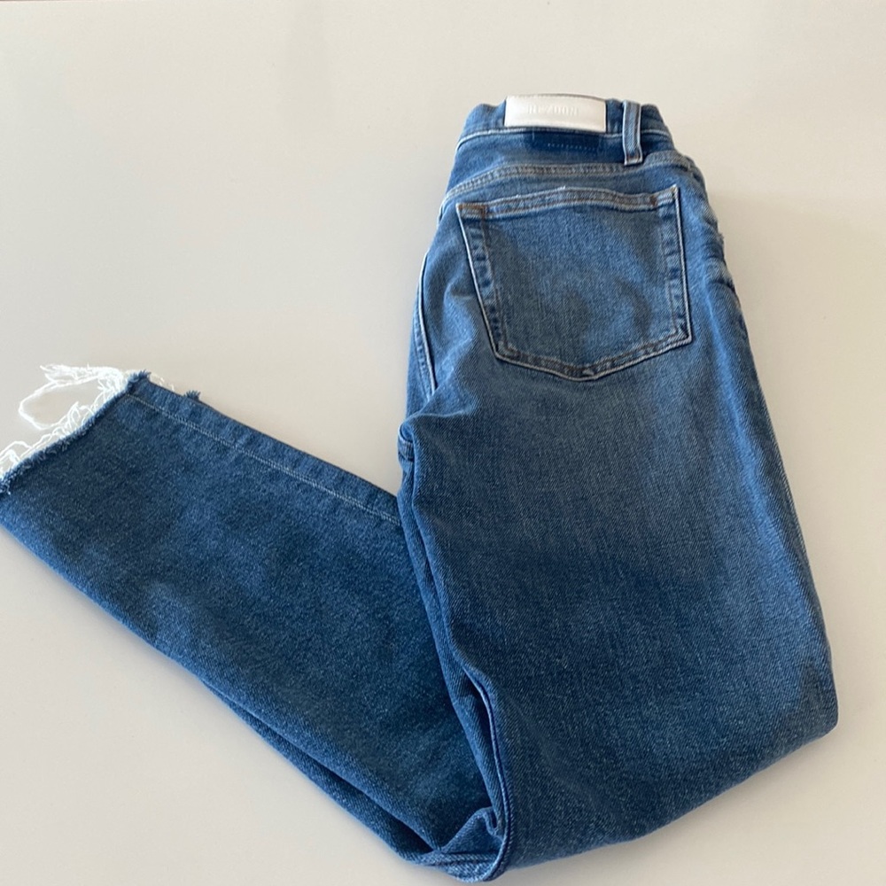 Redone distressed jeans in perfect condition